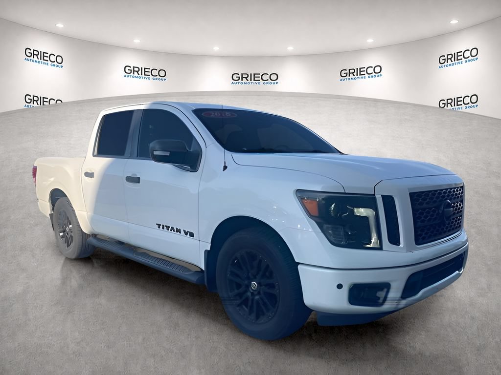 Used 2018 Nissan Titan SV w/ SV Convenience Package RWD image 1