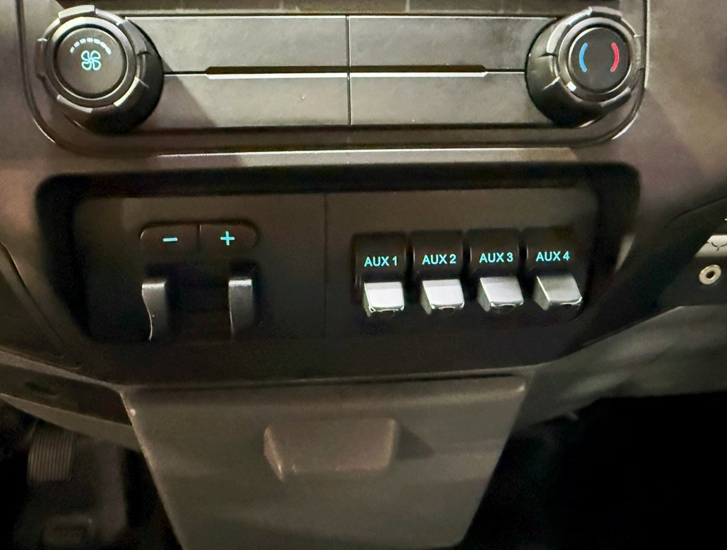 Used 2016 Ford F450 XL w/ Power Equipment Group image 26