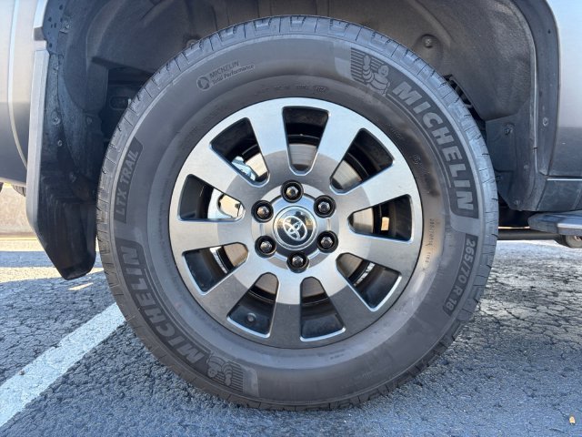 Used 2025 Toyota Land Cruiser w/ Premium Package AWD/4WD image 26