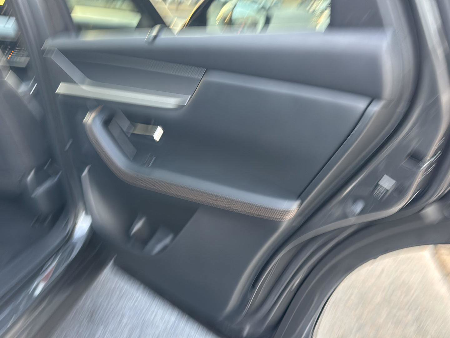 Used 2024 MAZDA CX-90 Plug-In Hybrid w/ Premium Pkg image 13