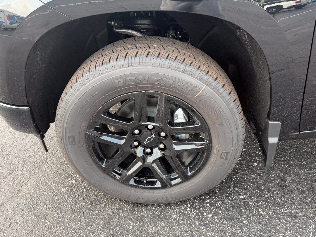 New 2026 Chevrolet Silverado 1500 Custom AWD/4WD image 15