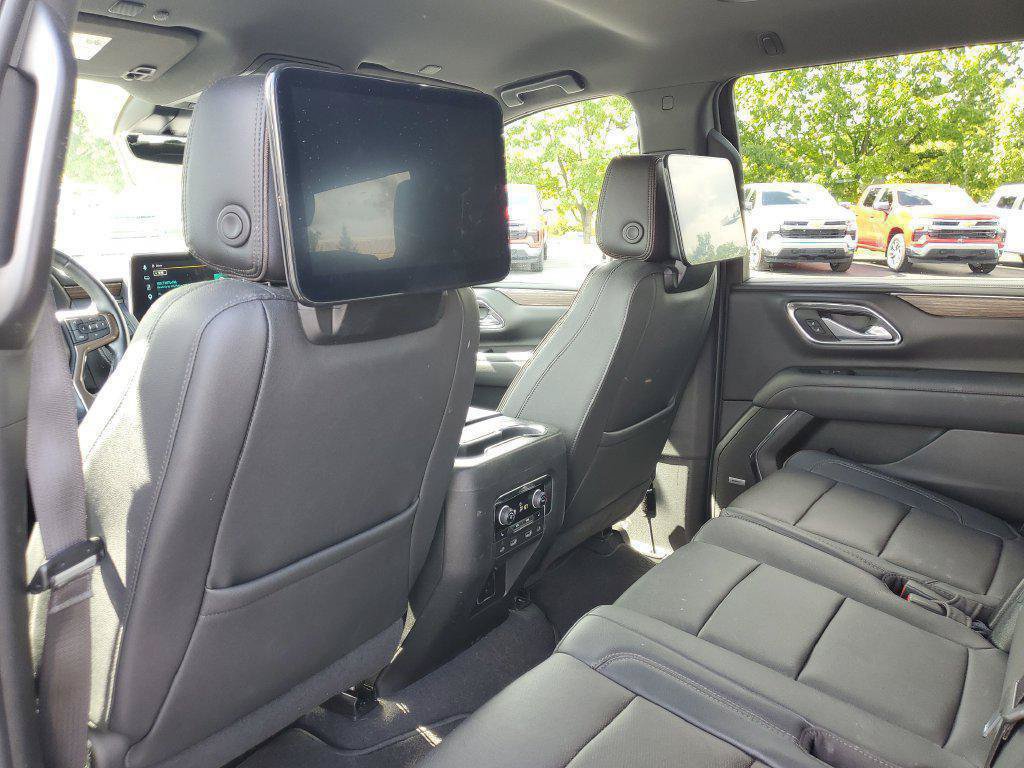 Certified 2023 Chevrolet Tahoe High Country w/ Advanced Technology Package AWD/4WD image 30