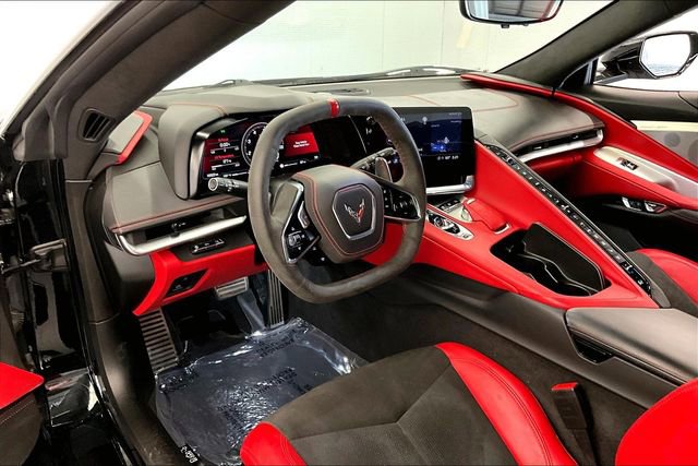 Used 2023 Chevrolet Corvette Stingray Premium Cpe w/ Battery Protection Package RWD image 16