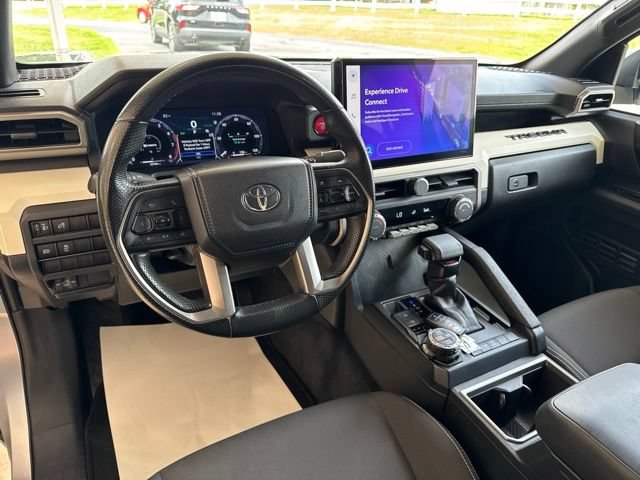 Used 2024 Toyota Tacoma TRD Off-Road AWD/4WD image 14