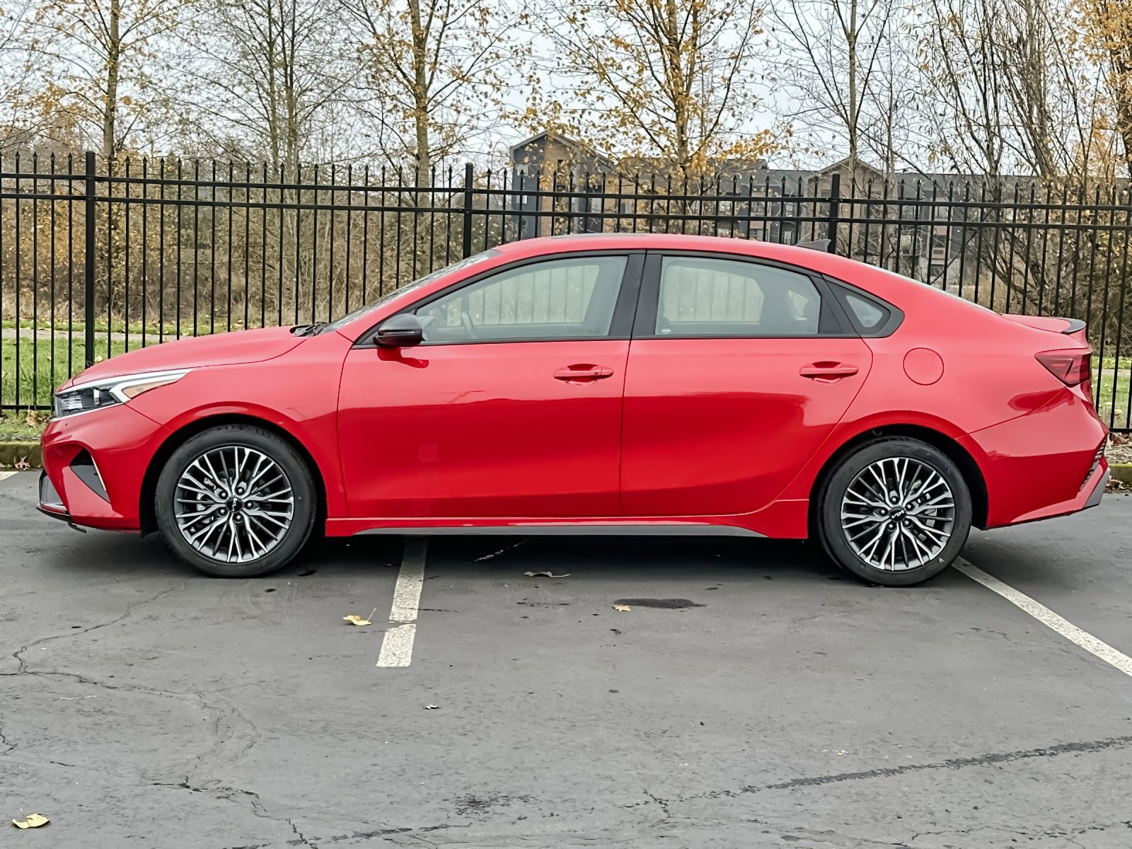 Used 2024 Kia Forte GT-Line w/ GT-Line Premium Package image 7