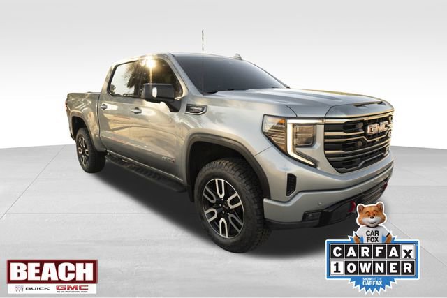 Used 2024 GMC Sierra 1500 AT4 w/ Technology Package image 1