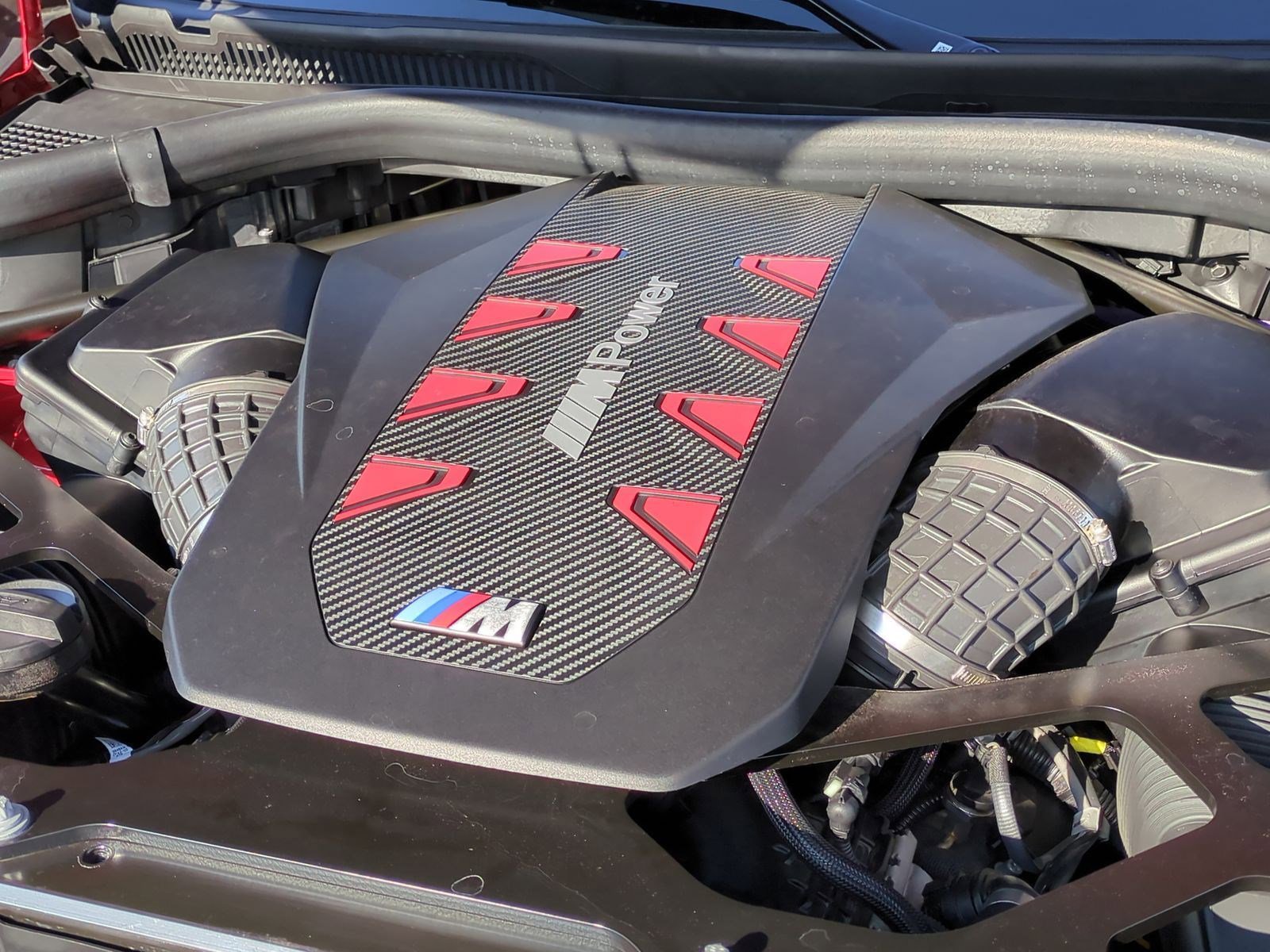 Used 2025 BMW X6 M Competition w/ Executive Package image 35