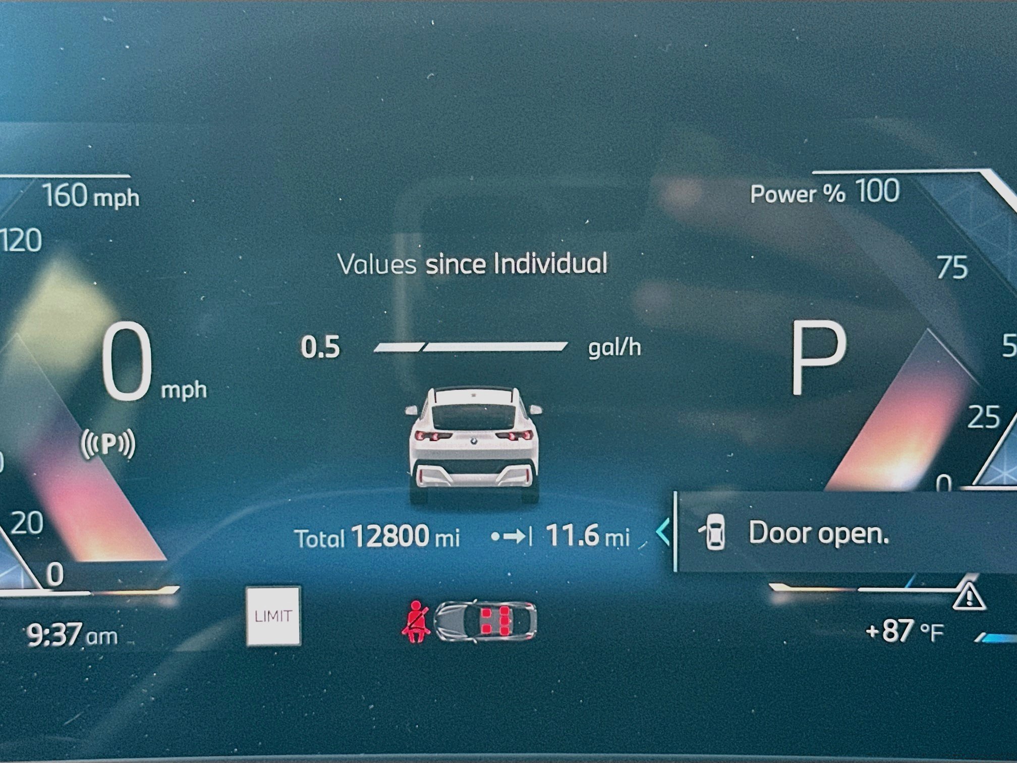 Certified 2025 BMW X2 xDrive28i AWD/4WD image 11