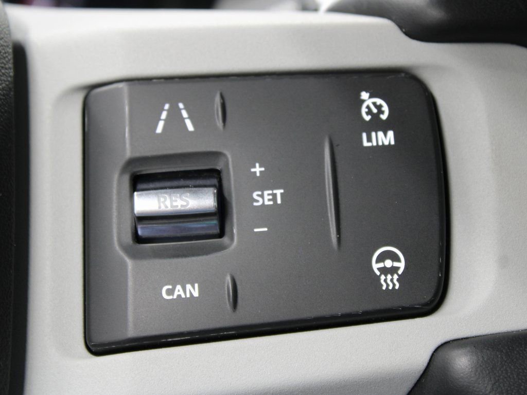 Used 2020 Land Rover Defender 110 S image 60