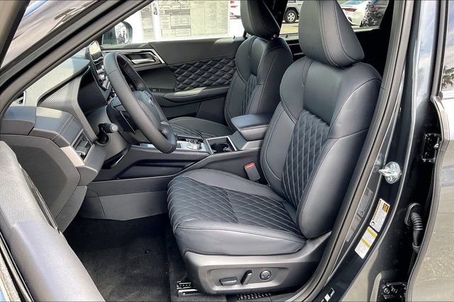 New 2026 Nissan Rogue Platinum image 7