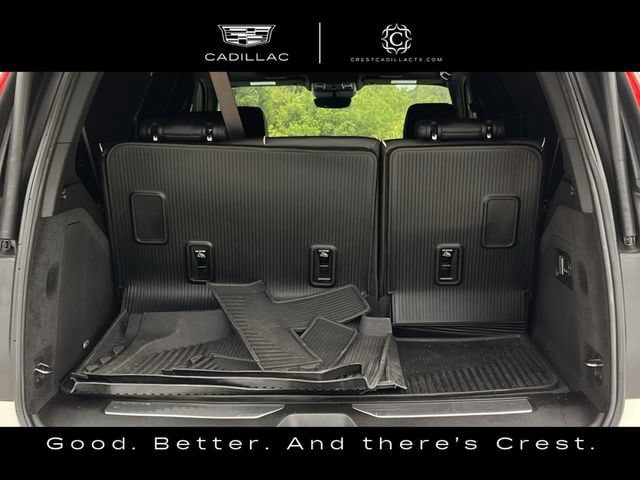 Certified 2024 Cadillac Escalade Sport w/ LPO, ONYX Package AWD/4WD image 34