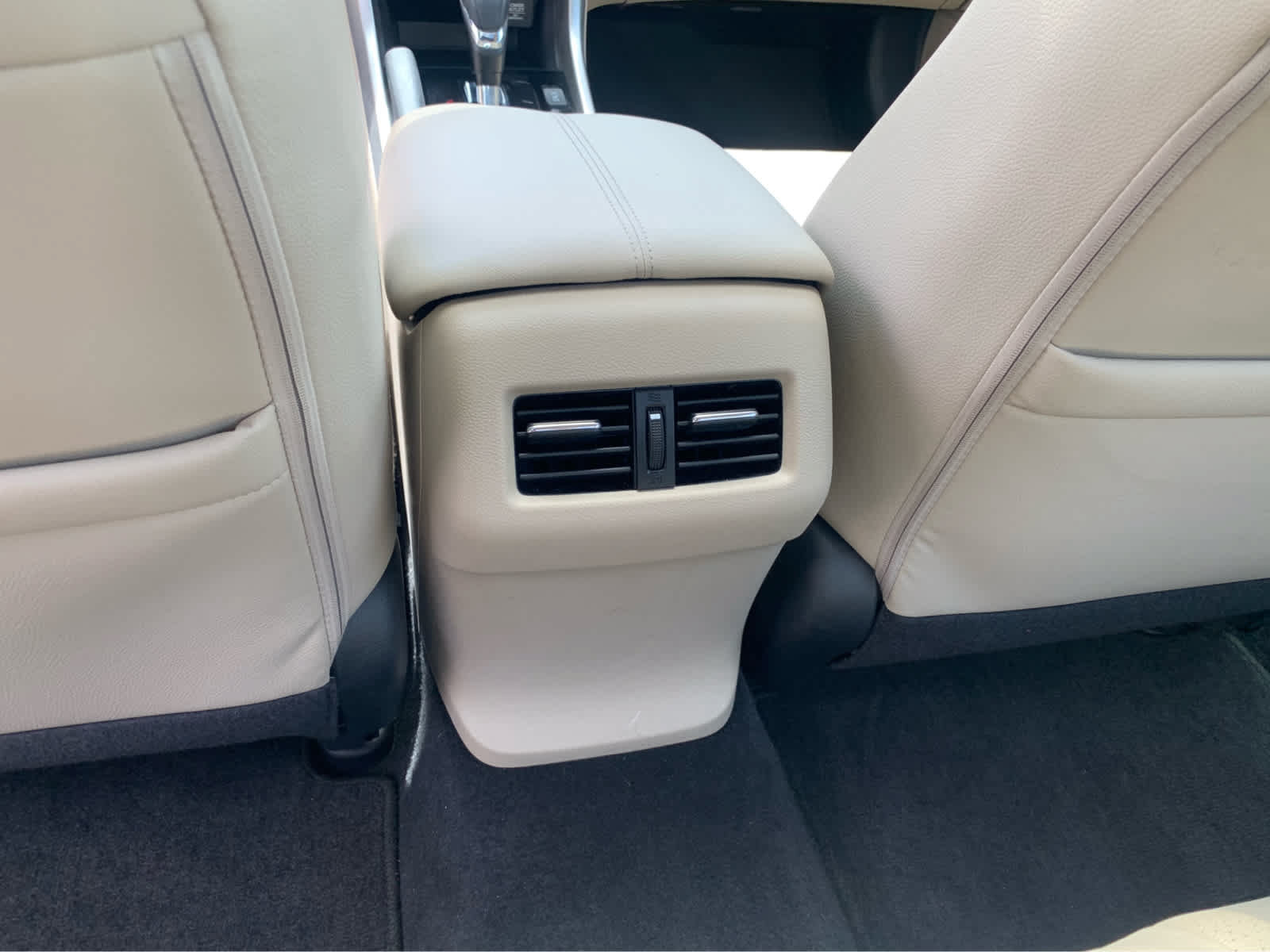 Used 2017 Honda Accord Touring image 24