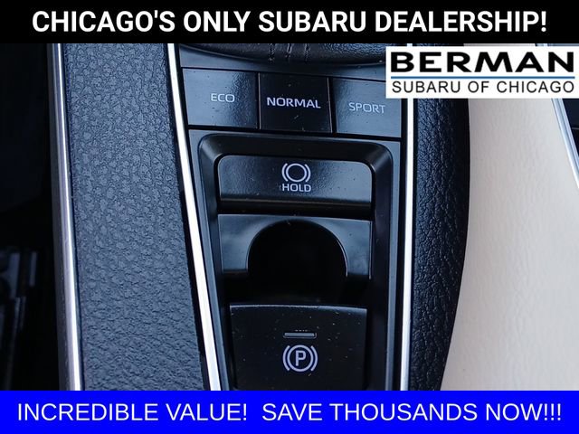 Used 2019 Toyota Avalon XLE image 18