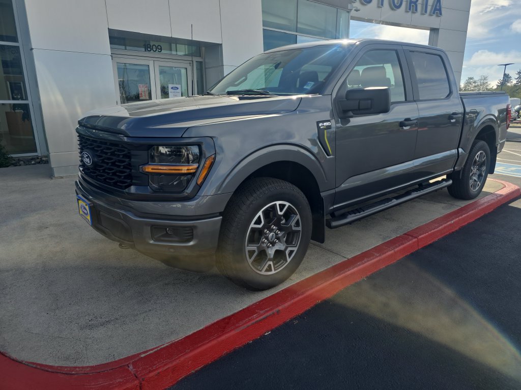 Used 2024 Ford F150 STX AWD/4WD image 8