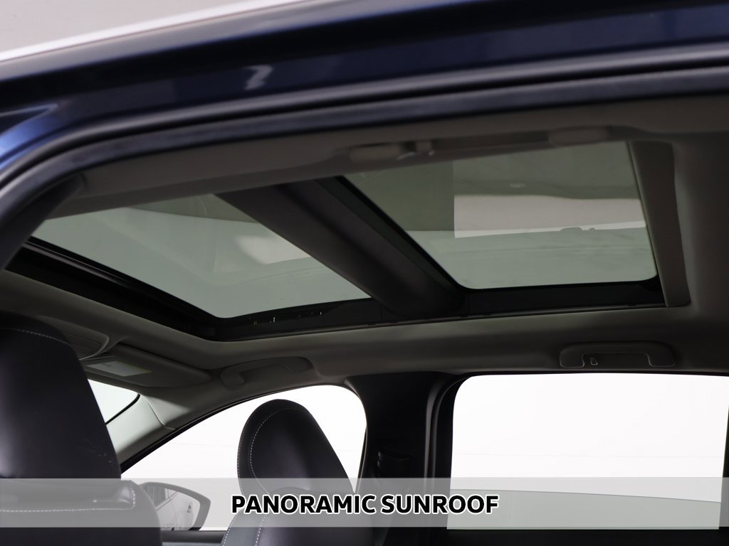 Used 2025 MAZDA CX-50 AWD 2.5 S w/ Premium Package image 3