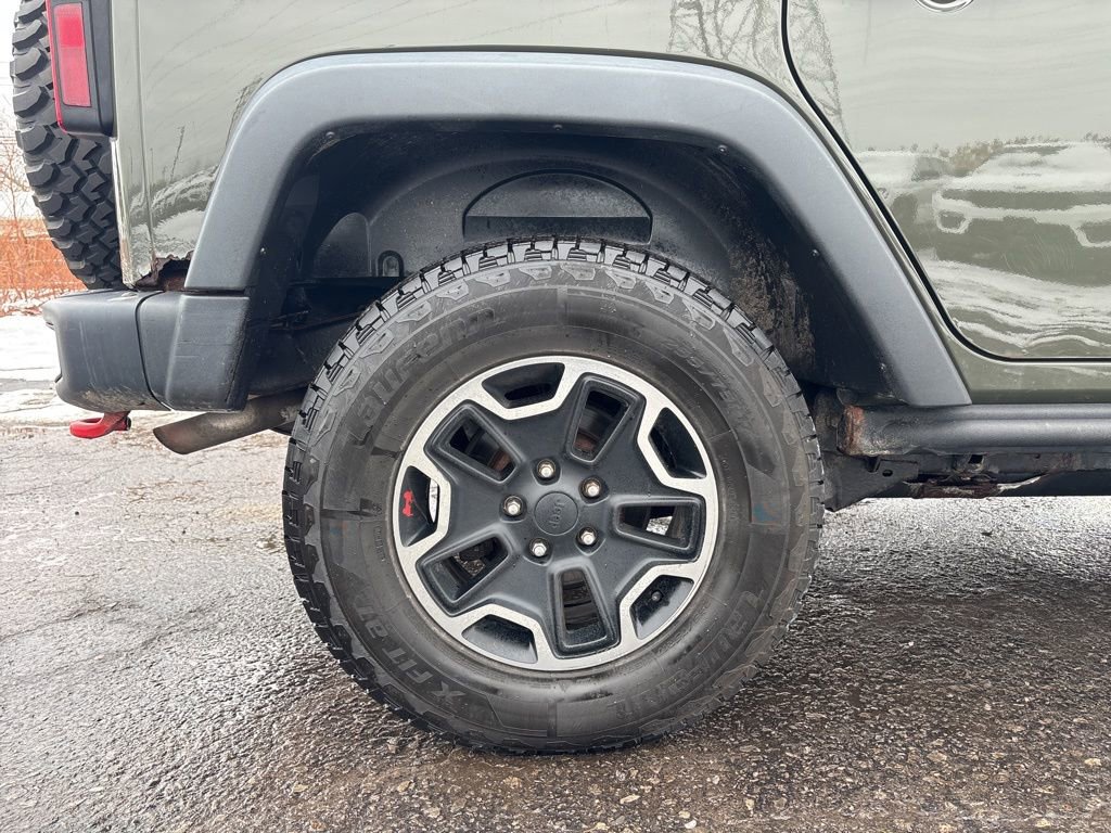 Used 2016 Jeep Wrangler Unlimited Rubicon image 28