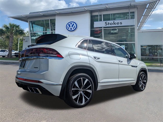 New 2026 Volkswagen Atlas Cross Sport SEL Premium R-Line image 4