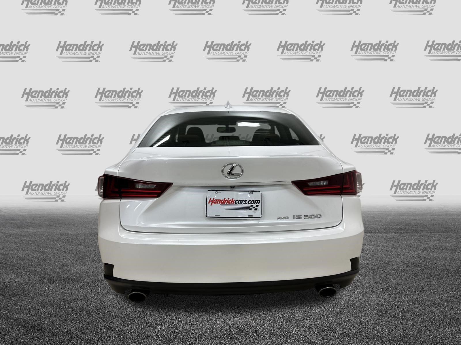 Used 2016 Lexus IS 300 AWD w/ Premium Package image 9