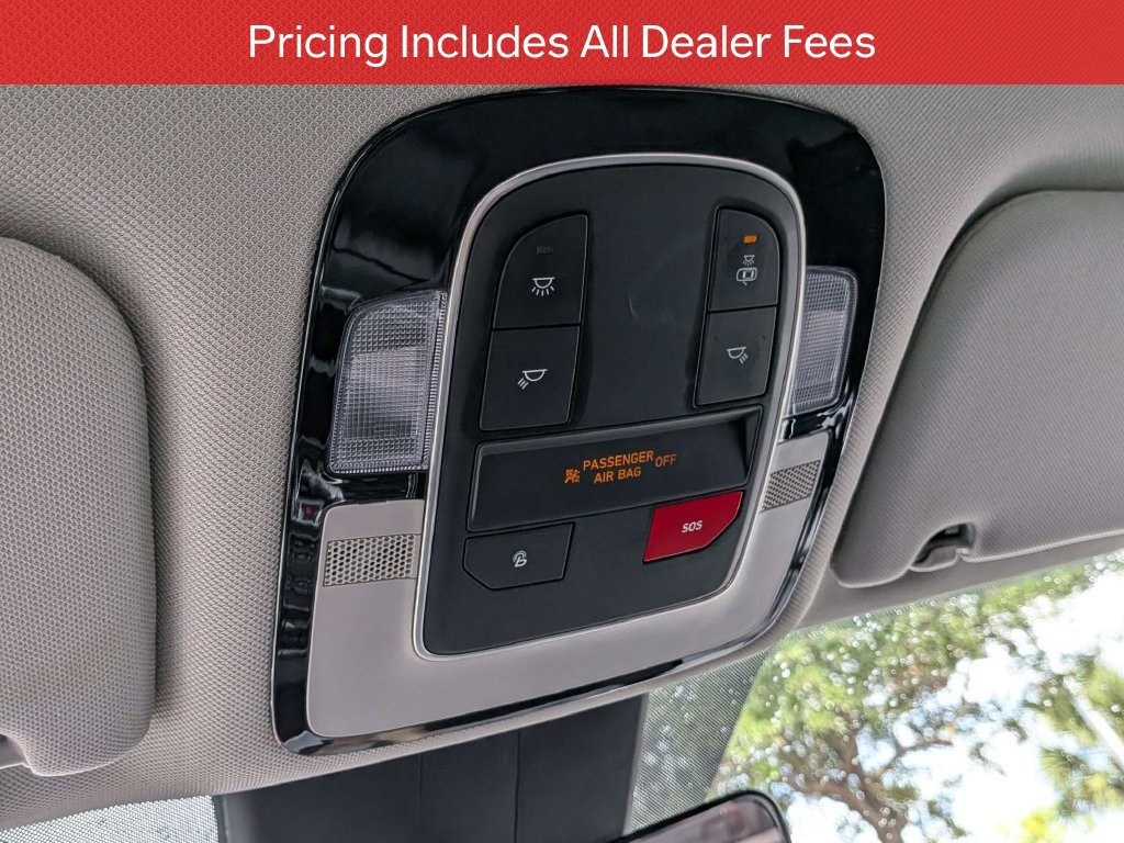 Used 2023 Hyundai Santa Fe SEL AWD/4WD image 21