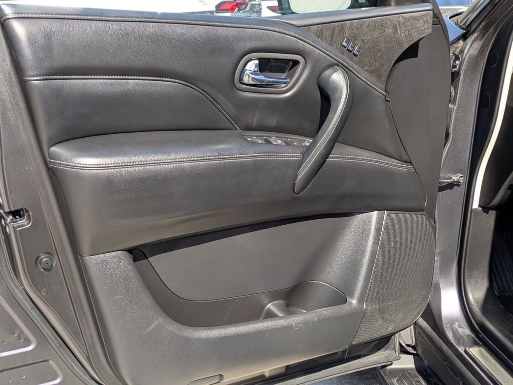 Used 2024 INFINITI QX80 Luxe image 11