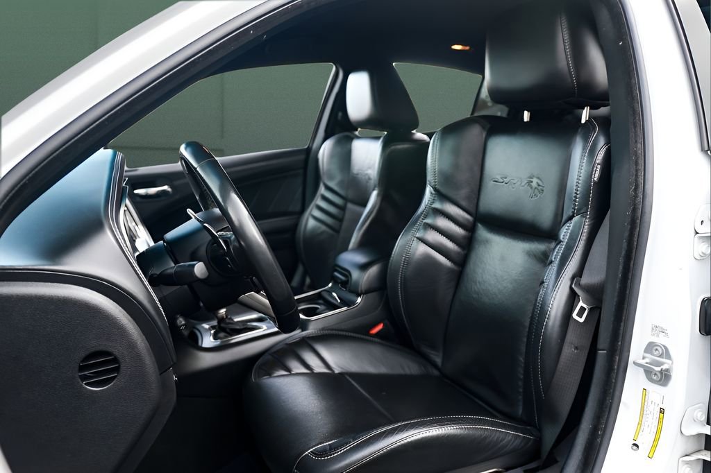 Used 2021 Dodge Charger SRT Hellcat image 2
