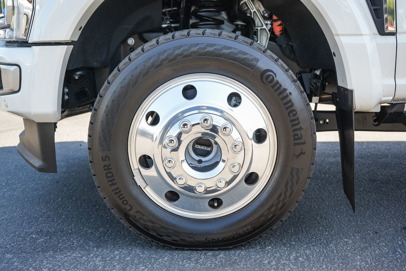 Used 2025 Ford F450 Platinum w/ Platinum Plus Package AWD/4WD image 11