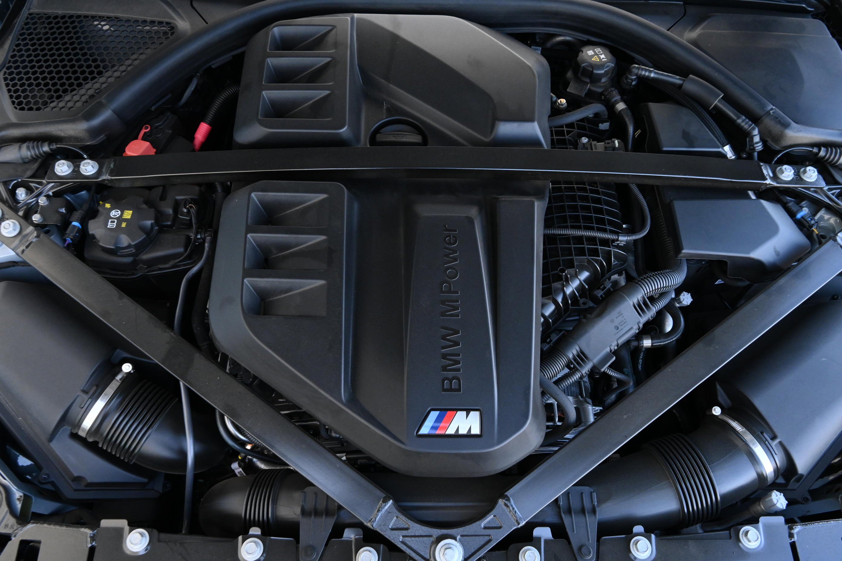 Used 2025 BMW M4 Competition image 33