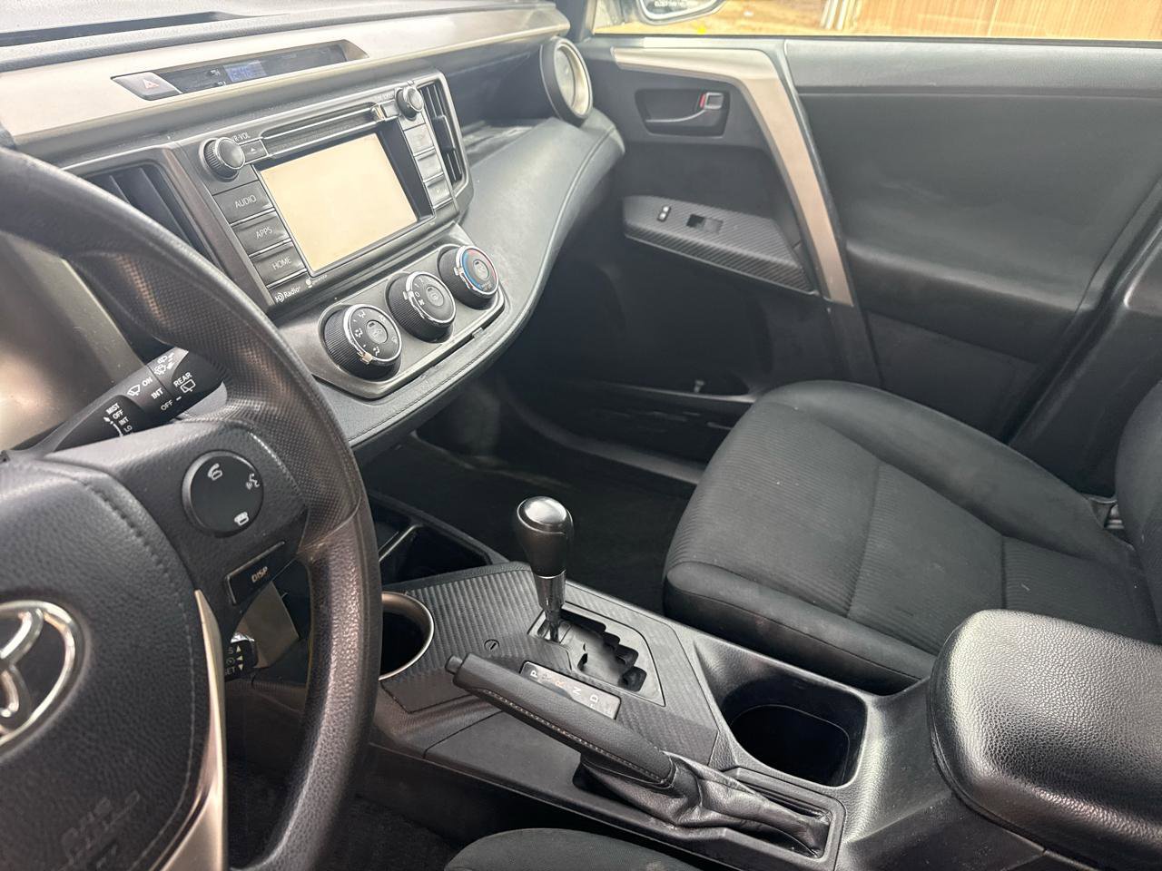 Used 2014 Toyota RAV4 LE image 29