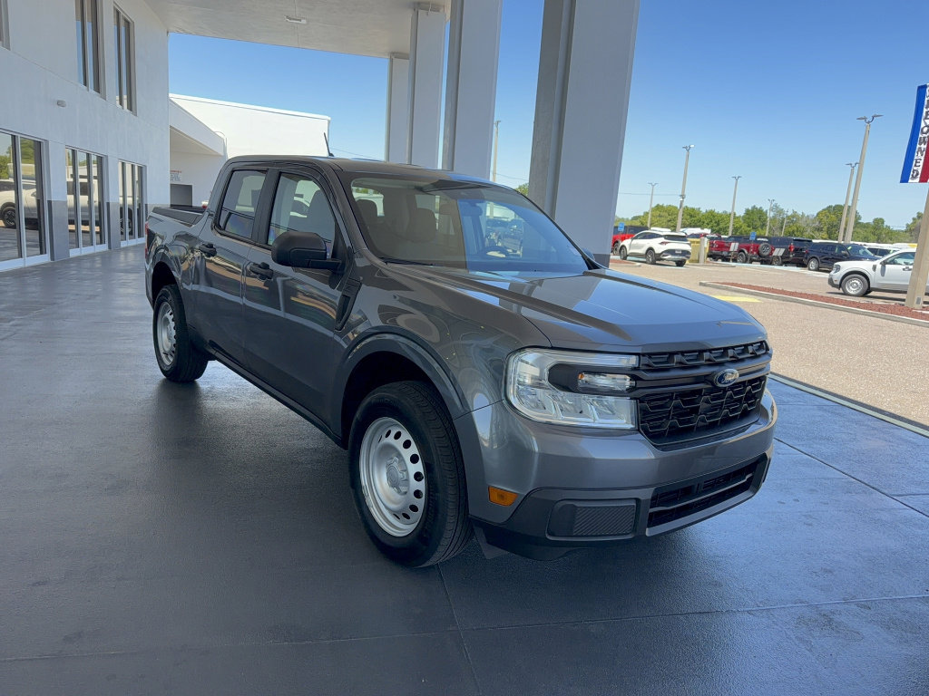 Certified 2023 Ford Maverick XL FWD image 4
