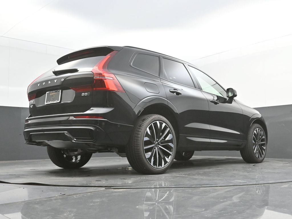 New 2026 Volvo XC60 B5 Ultra w/ Climate Package AWD/4WD image 34
