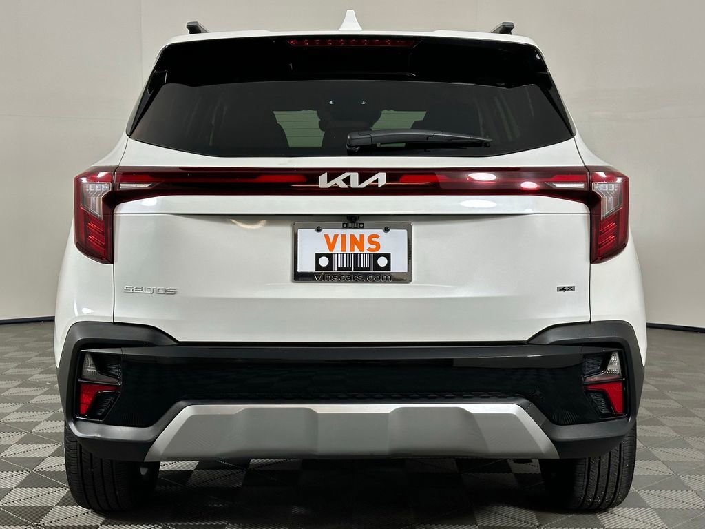 Used 2024 Kia Seltos EX image 23