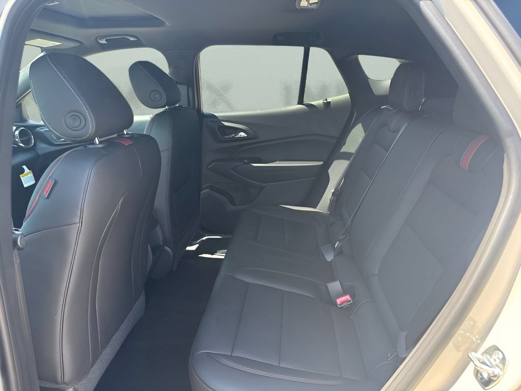 New 2026 Chevrolet Trax RS w/ Sunroof Package FWD image 11