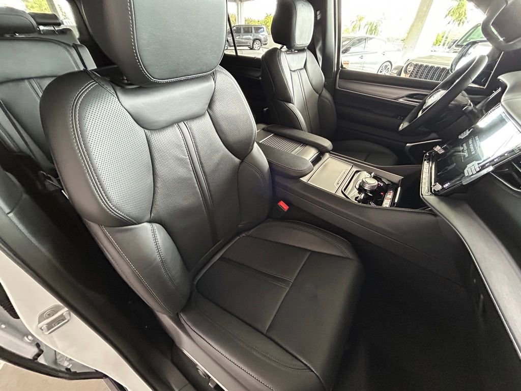 New 2026 Jeep Grand Wagoneer L Limited image 30