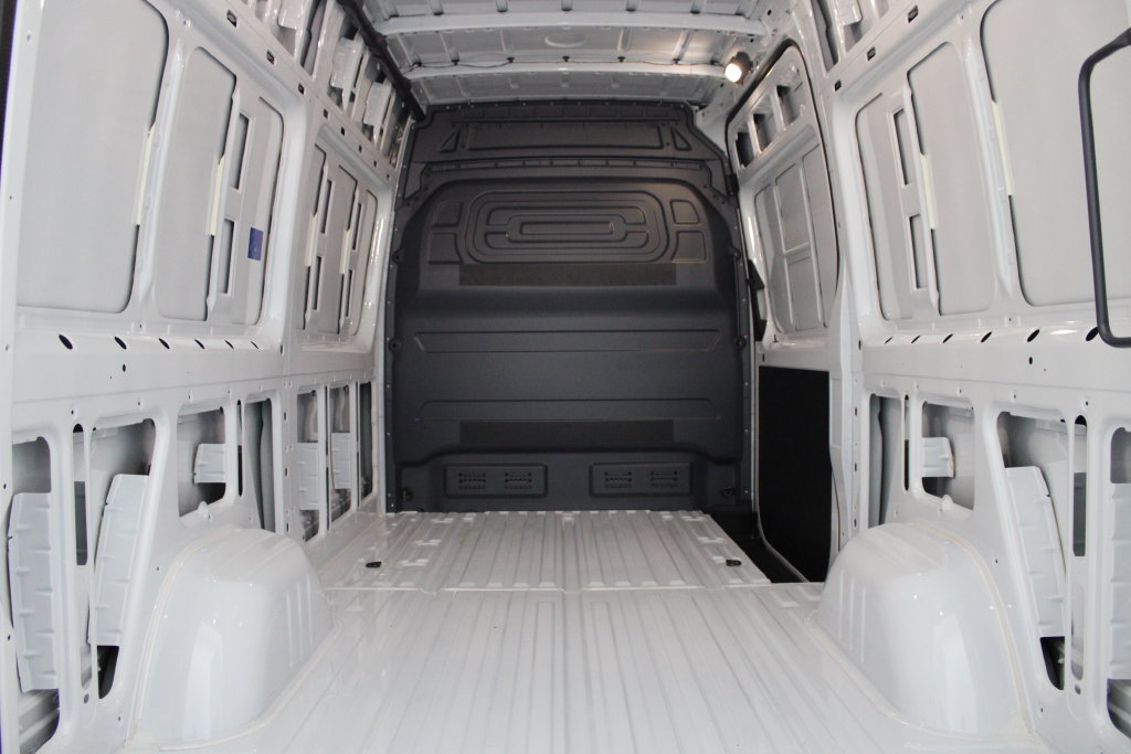 New 2025 Mercedes-Benz Sprinter 2500 image 11