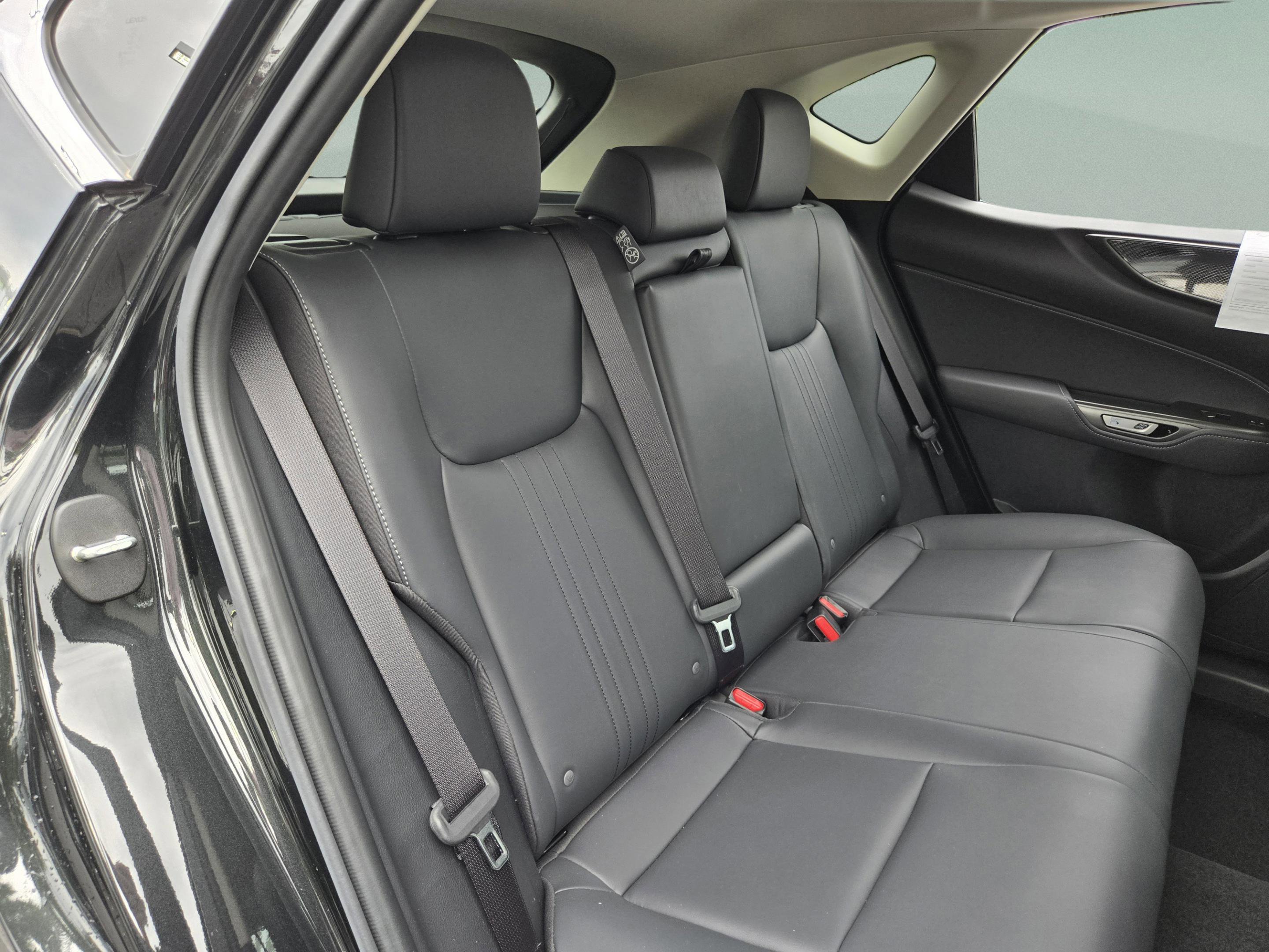 Used 2024 Lexus NX 350h AWD w/ Cold Area Package image 10