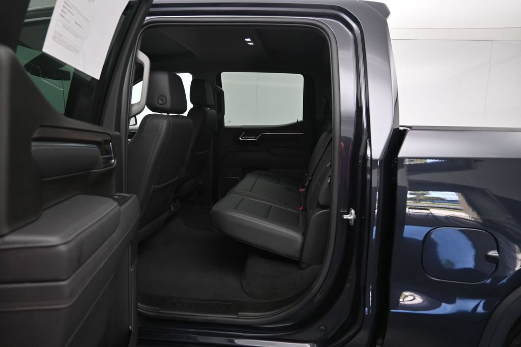 Certified 2025 GMC Sierra 1500 SLT AWD/4WD image 23