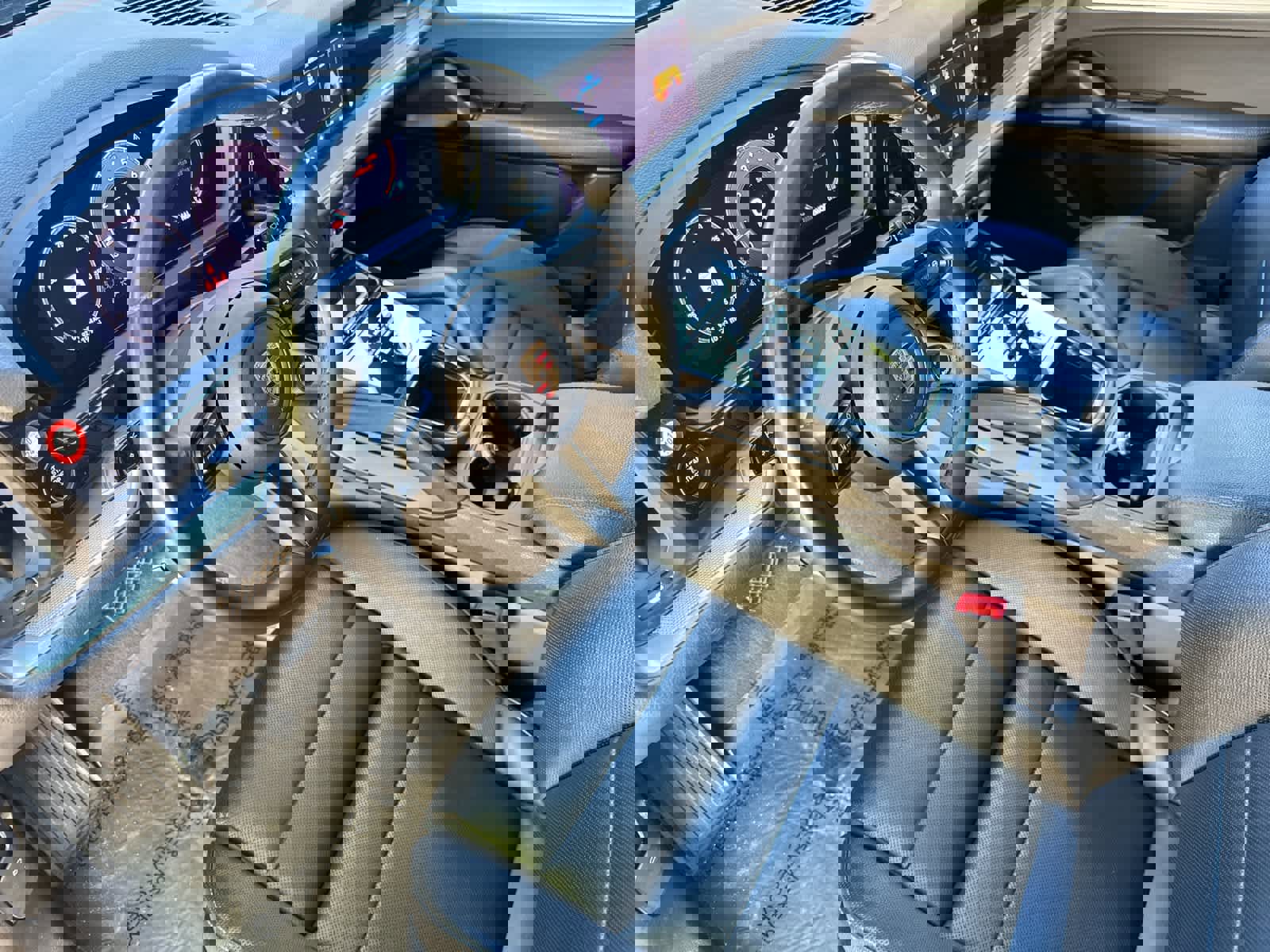 Certified 2024 Porsche Cayenne image 4