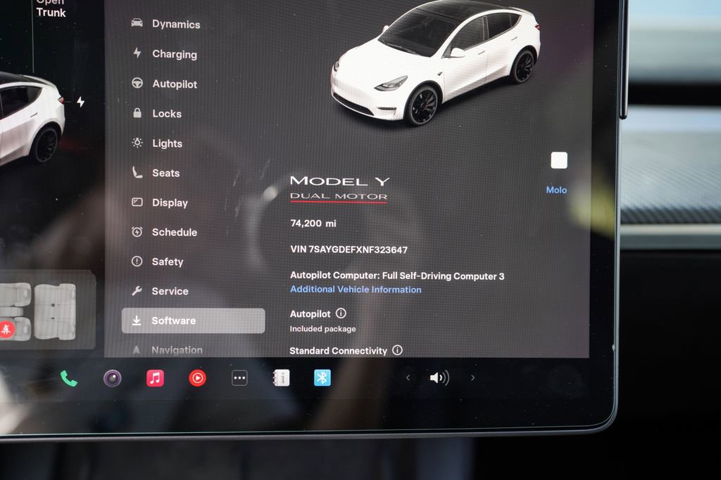 Used 2022 Tesla Model Y Performance image 30