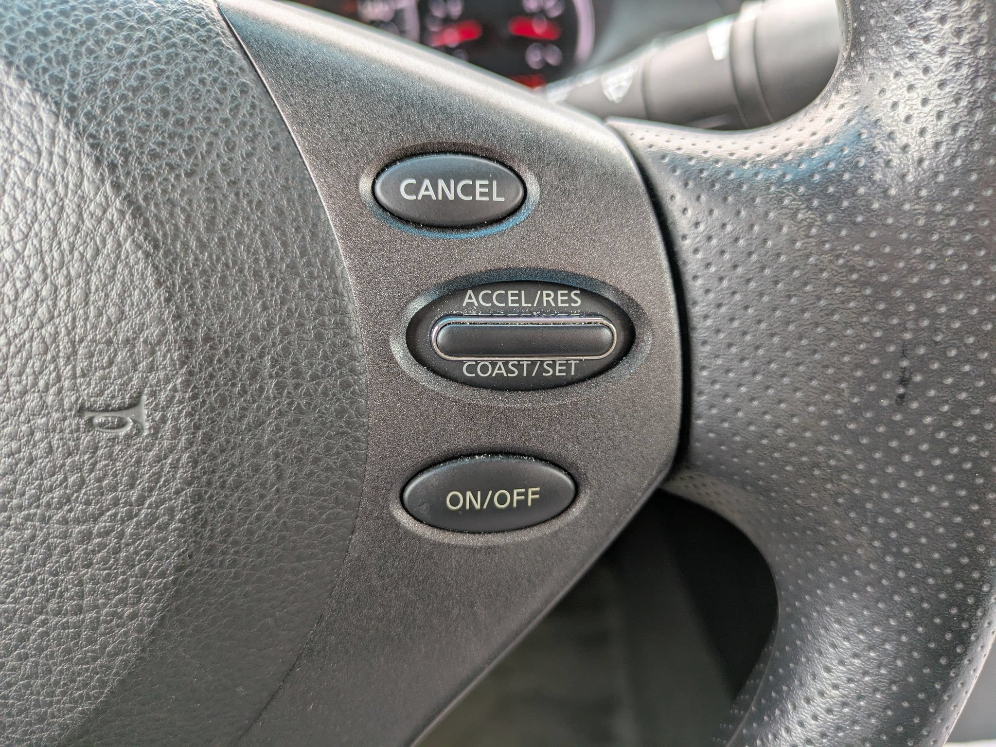 Used 2011 Nissan Altima 2.5 S FWD image 21