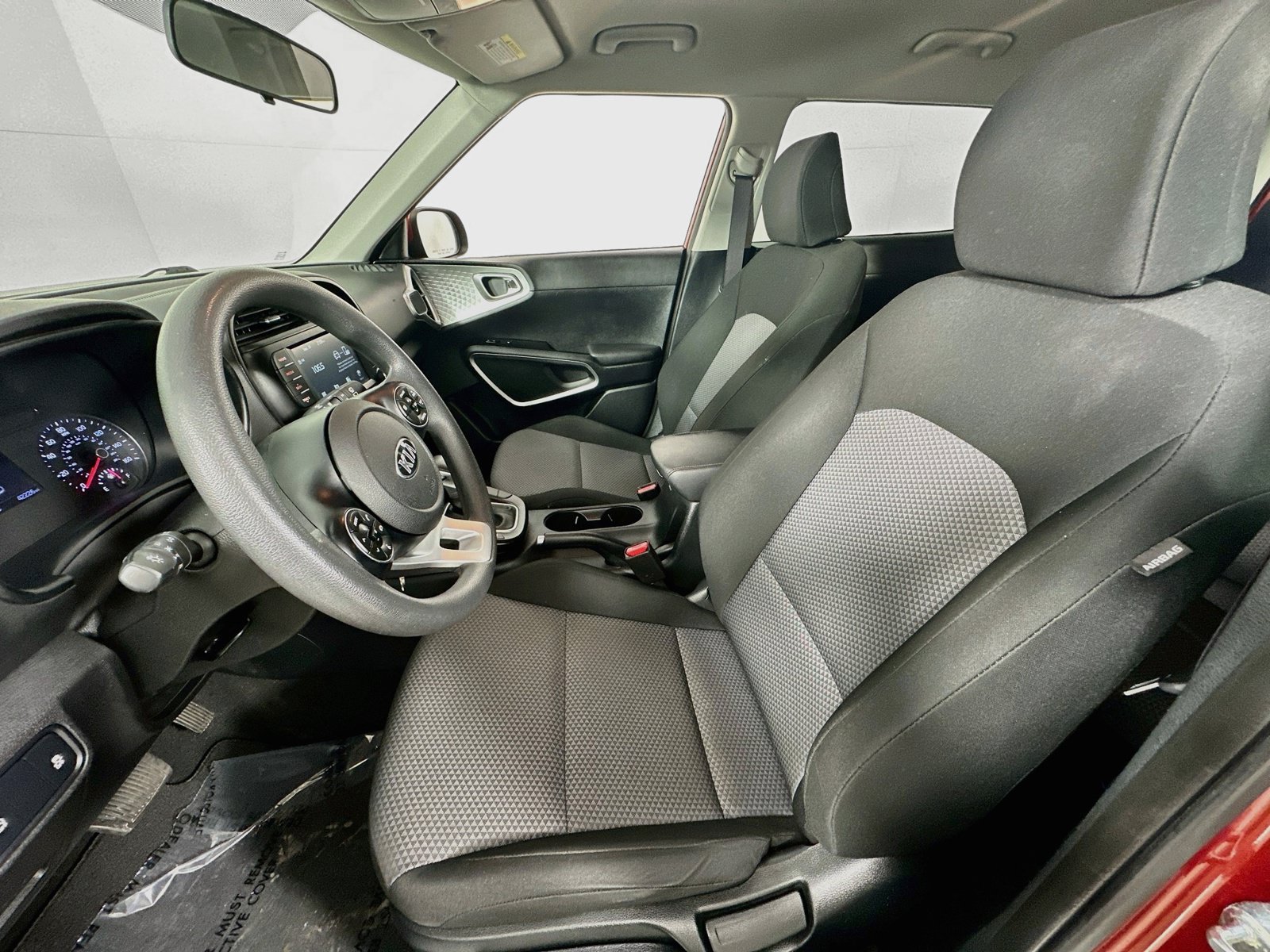 Used 2021 Kia Soul LX FWD image 19