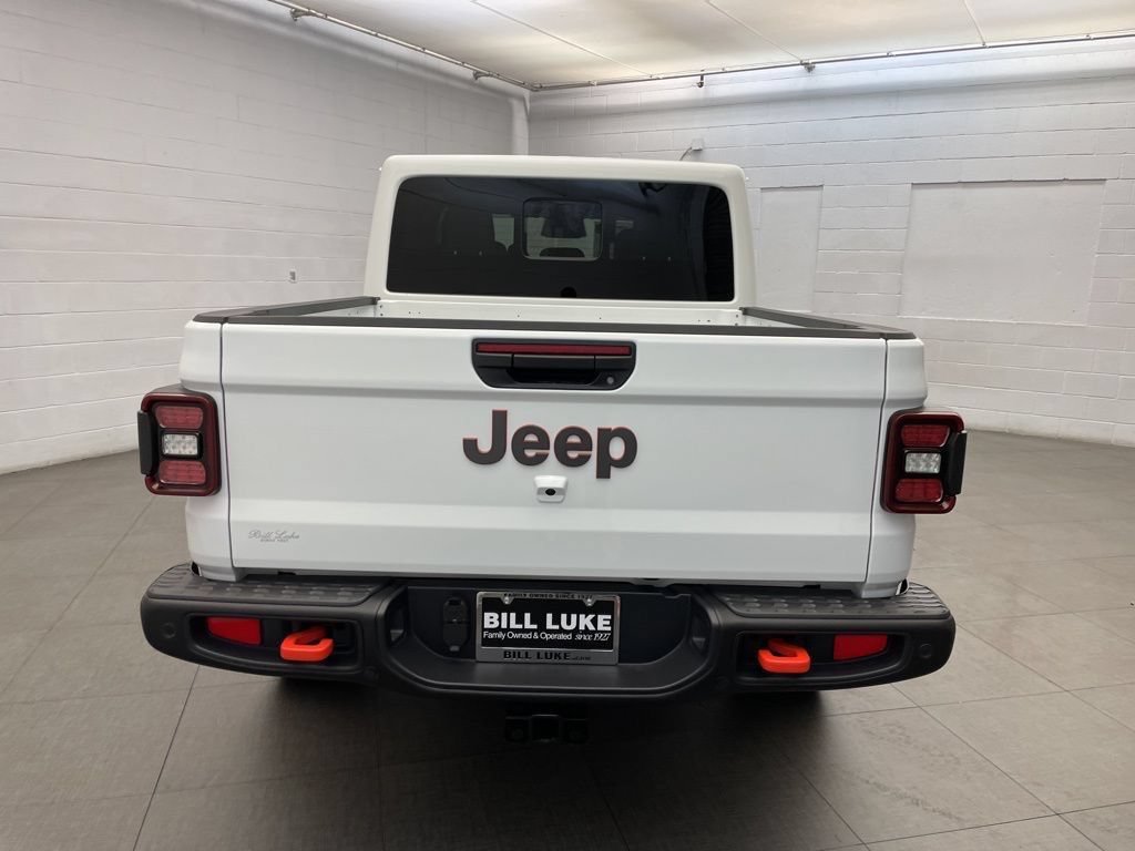 New 2026 Jeep Gladiator Mojave AWD/4WD image 4