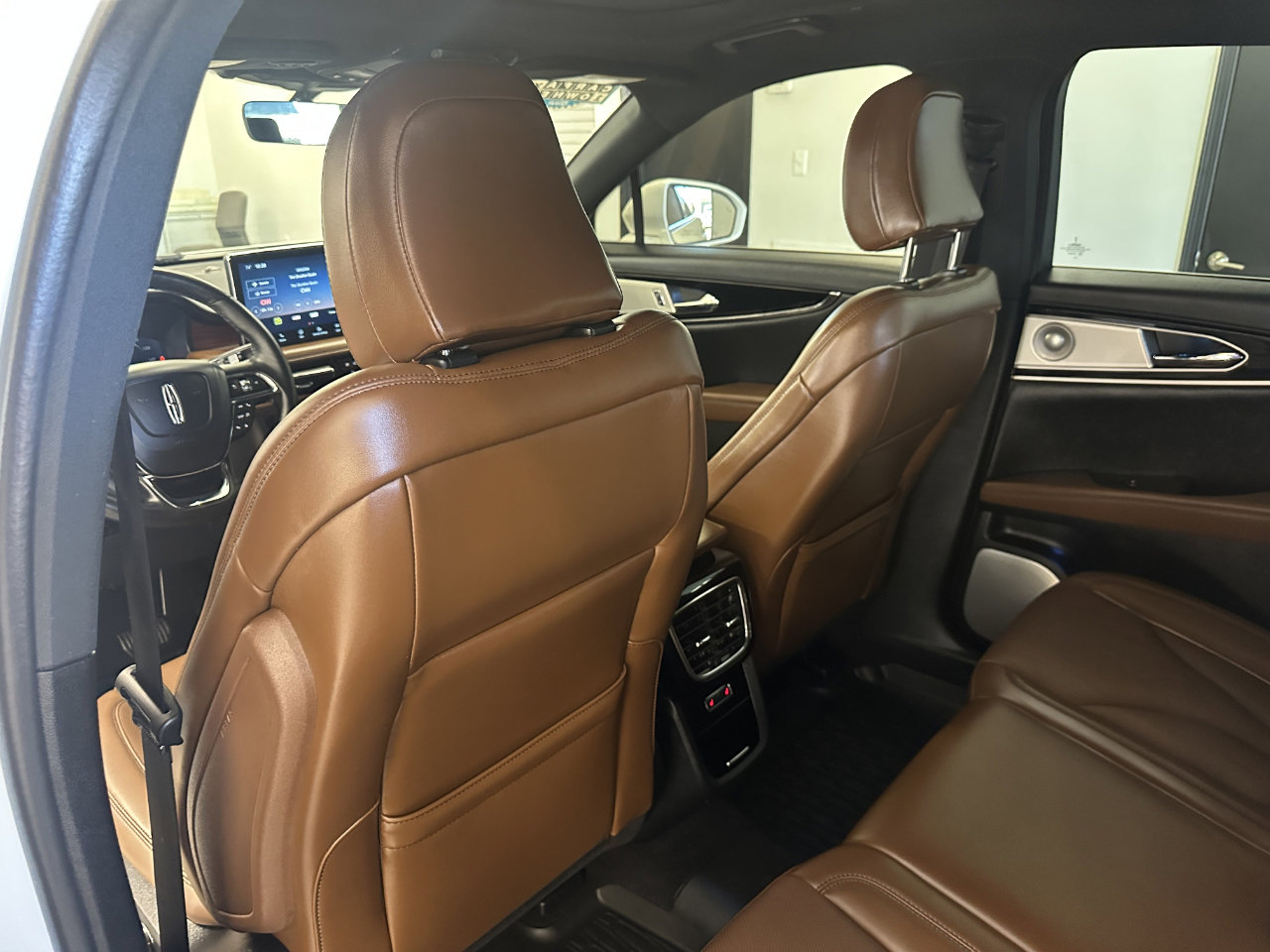 Used 2023 Lincoln Nautilus Reserve w/ Equipment Group 202A image 55