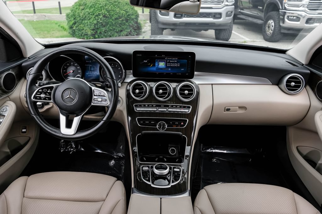 Used 2019 Mercedes-Benz C 300 Sedan image 9