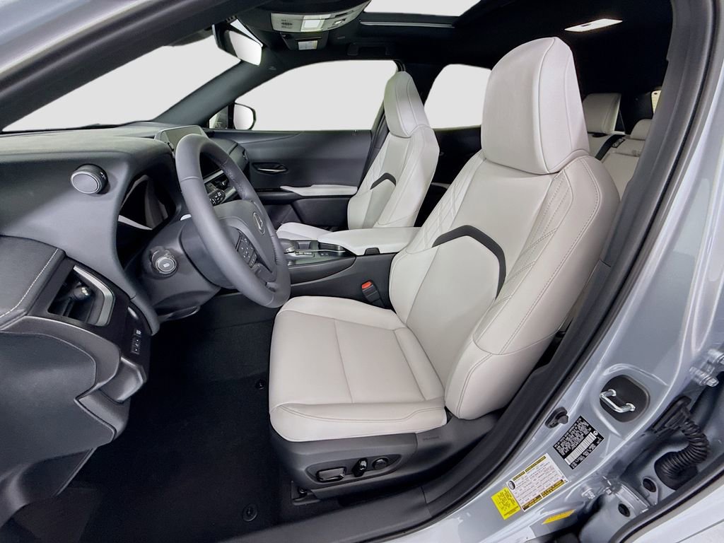 New 2026 Lexus UX 300h FWD image 19