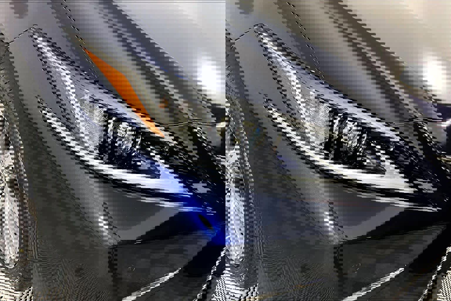 Used 2020 Lexus ES 350 w/ Premium Package image 26