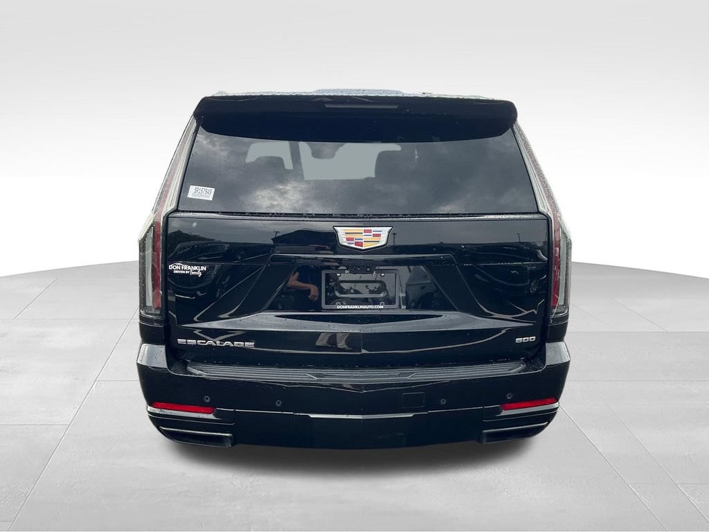 Used 2025 Cadillac Escalade Sport w/ Touring Package AWD/4WD image 4