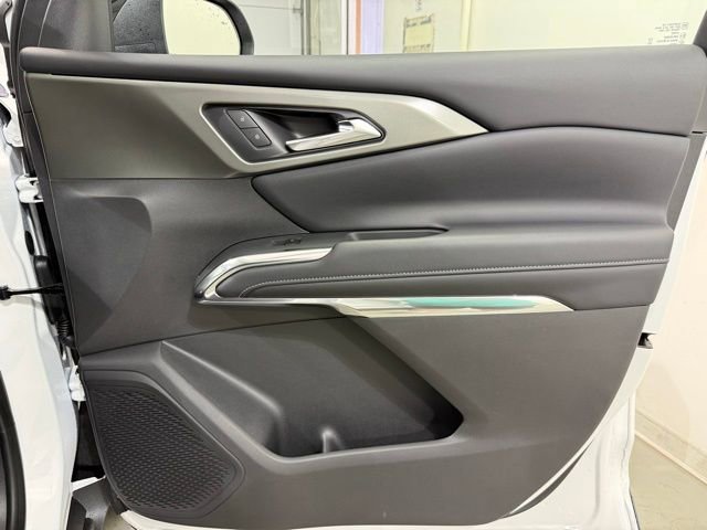 New 2026 Chevrolet Traverse LT image 28