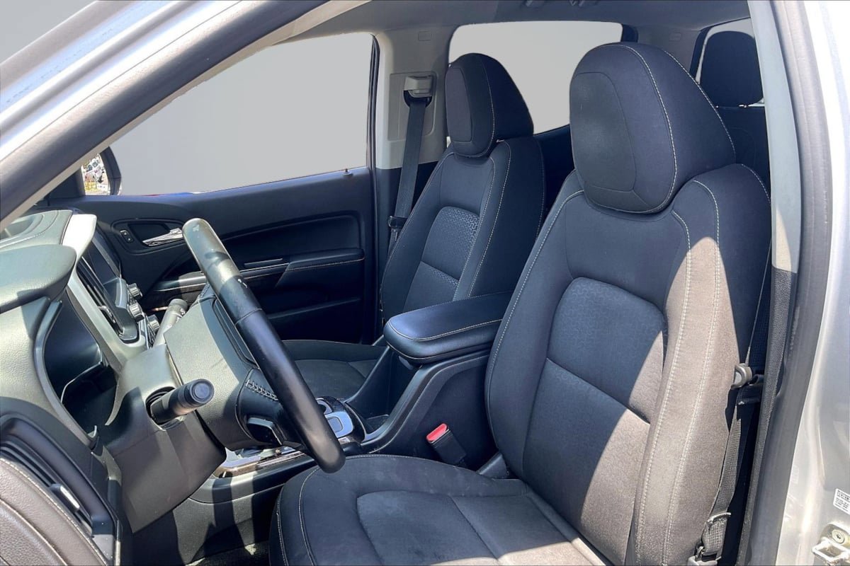 Used 2018 GMC Canyon SLE w/ SLE Convenience Package RWD image 26