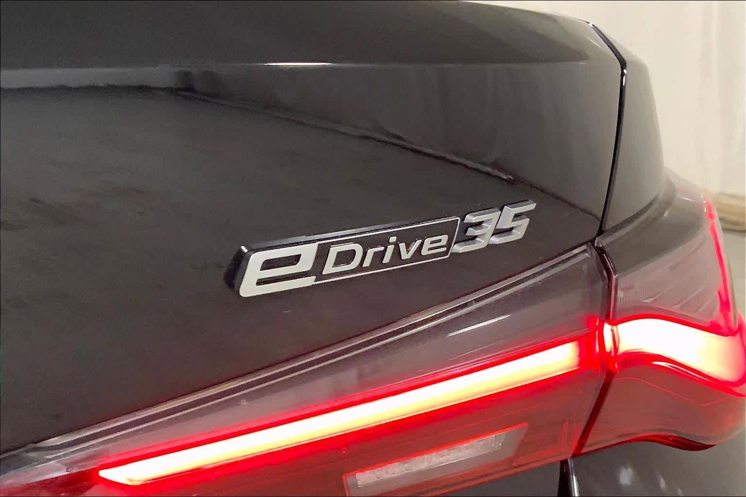 Certified 2023 BMW i4 eDrive35 w/ Premium Package RWD image 9