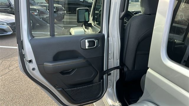 Used 2024 Jeep Wrangler Unlimited Sahara w/ Safety Group image 20